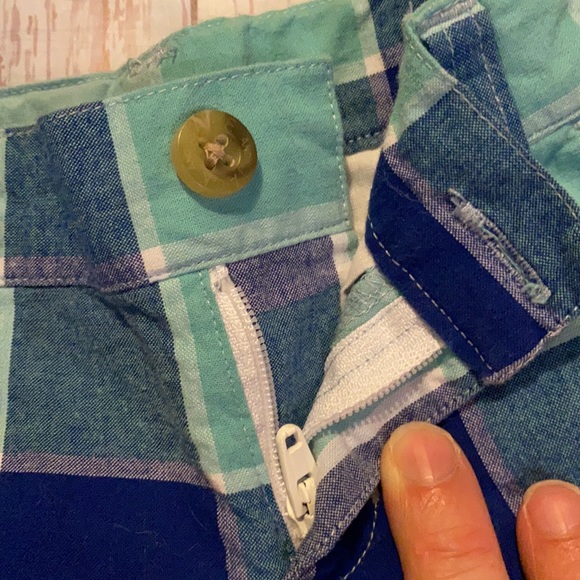 Janie & Jack 3/6 mth Blue Plaid Shorts - Picture 3 of 5